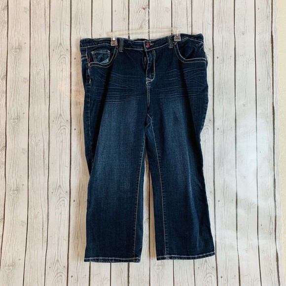Womens Rock Paper Sexy Dark Wash Embroidered Capri Denim Blue Jeans Size 22 - Picture 1 of 9